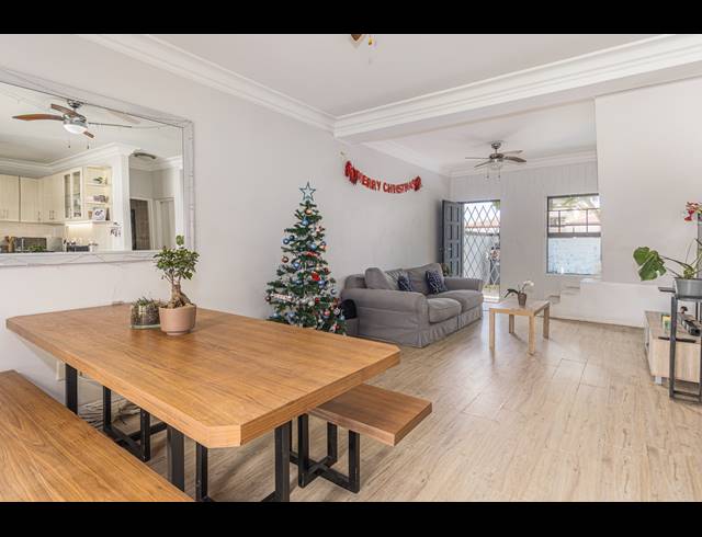 3 BEDROOM FREEHOLD FOR SALE IN PARKLANDS